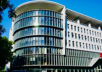 既有建筑改造典范：北京西城区政务服务中心BIPV项目